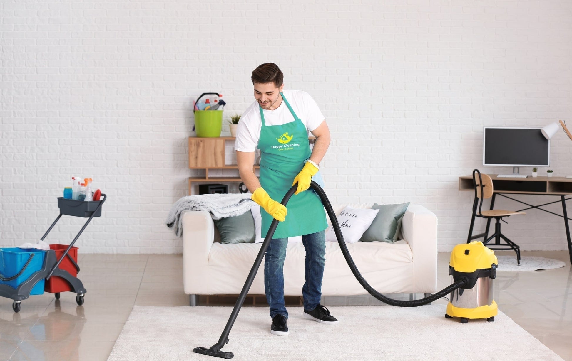 New Byt: Komplexné upratovanie main Happy-Cleaning